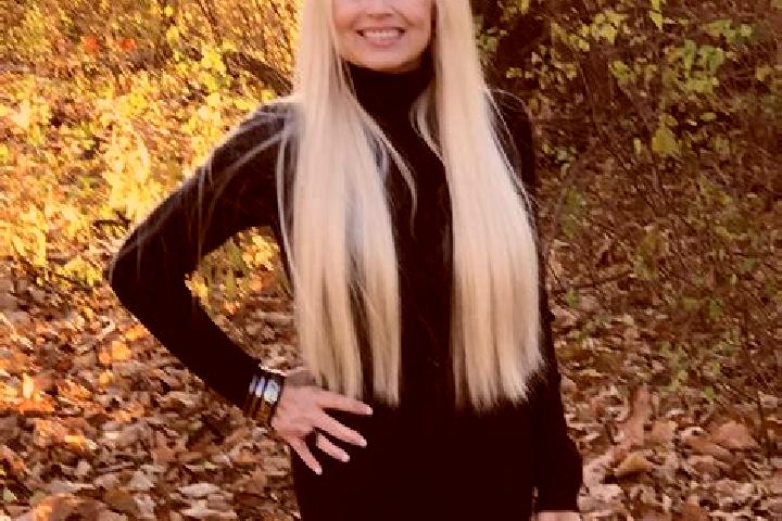 Clara, 31 — Escort in Northville, United States