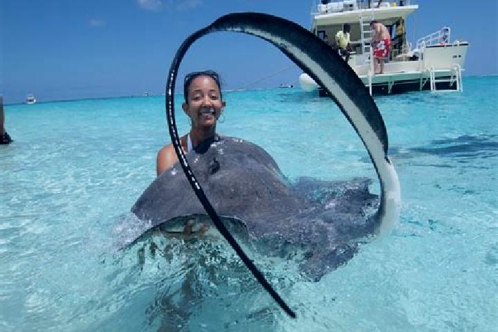 Clara, 31 — Escort in Old Man Bay, Cayman Islands
