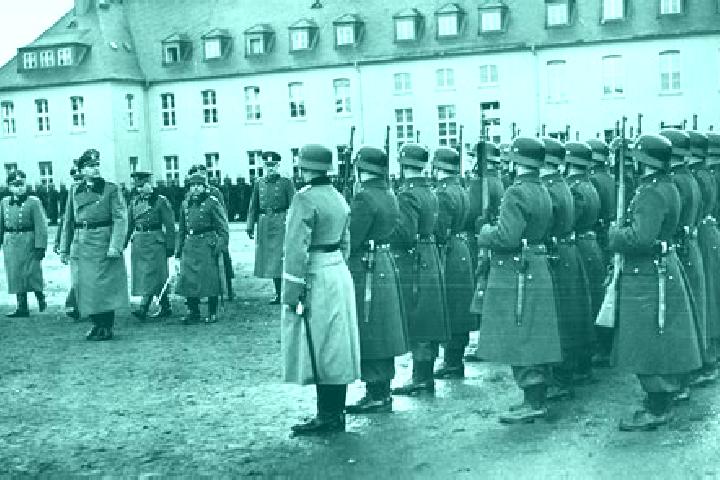 Clara, 31 — Escort in Reich, Germany
