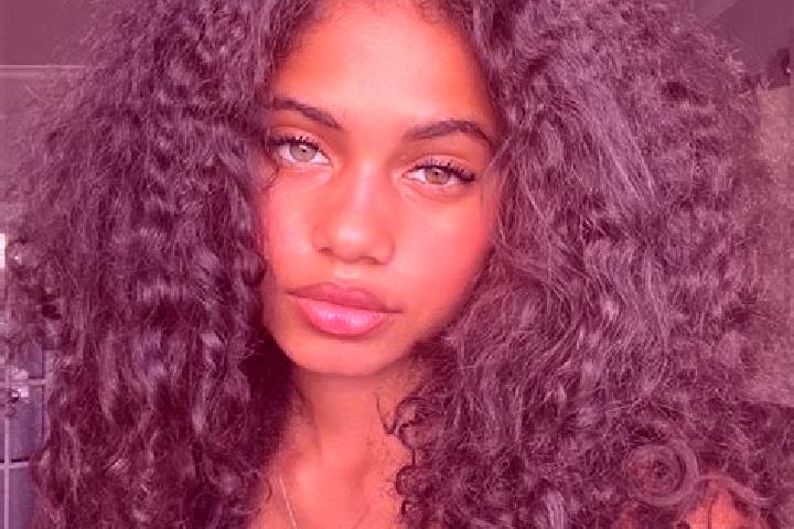 Clara, 32, a black blue-eyed ebony companion based in Vanlujeq. Offering BDSM, Deep French Kissing, Overnight, Tantra. Available for incall and outcall, over...