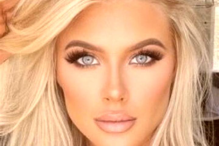 Clara, 32, a platinum blonde grey-eyed indian companion based in Palmdale. Offering OWO, Domination, Massage. Available for incall and outcall, day and eveni...