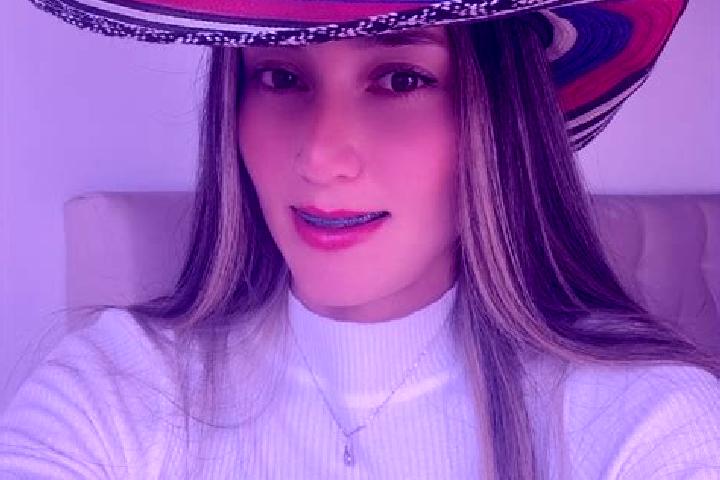 Clara, 32 — Escort in Carvajal, Mexico