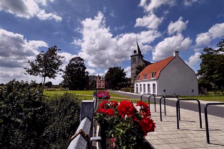 Clara, 32 — Escort in Helkijn, Belgium