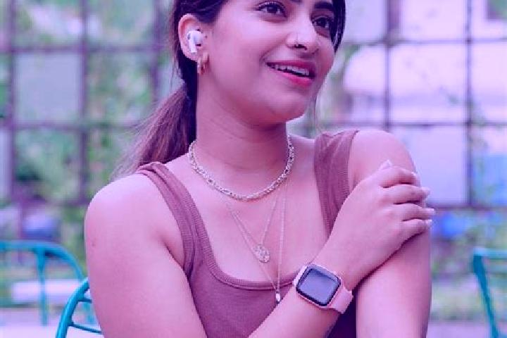 Clara, 32 — Escort in Pattambi, India