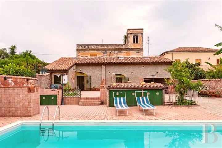 Clara, 32 — Escort in Pozzillo, Italy