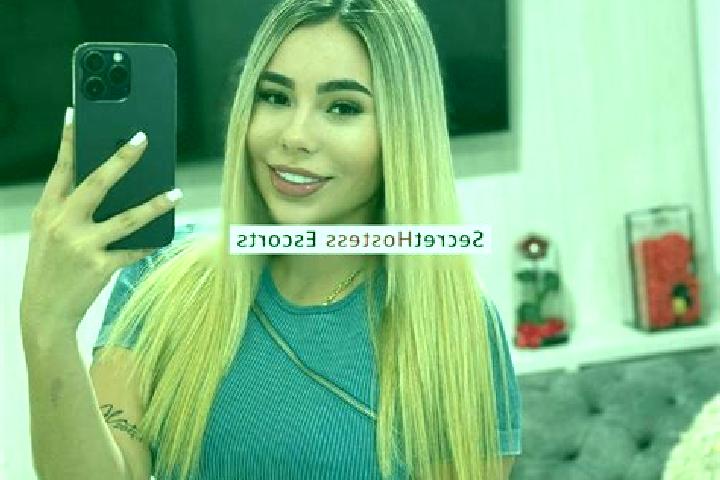 Clara, 32 — Escort in Santo Domingo Pueblo, United States