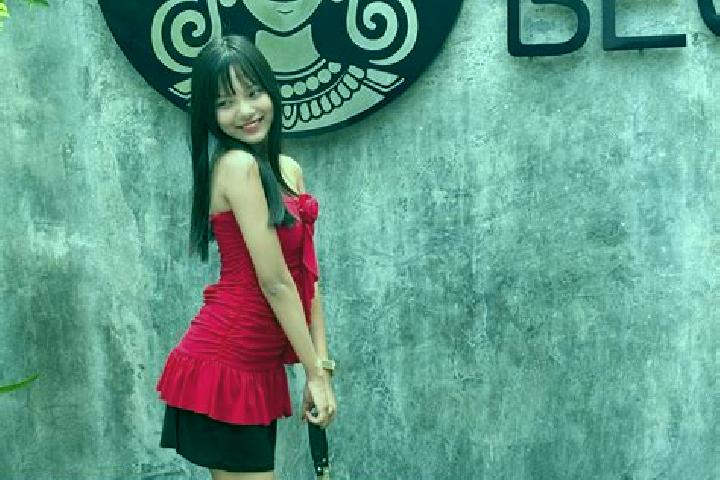 Clara, 32 — Escort in Yae Paw Thaung, Myanmar