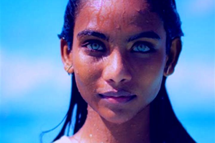Clara, 33, a black blue-eyed indian companion based in Akil. Offering Striptease, 69, Travel Companion. Available for incall and outcall, day and evening dates.