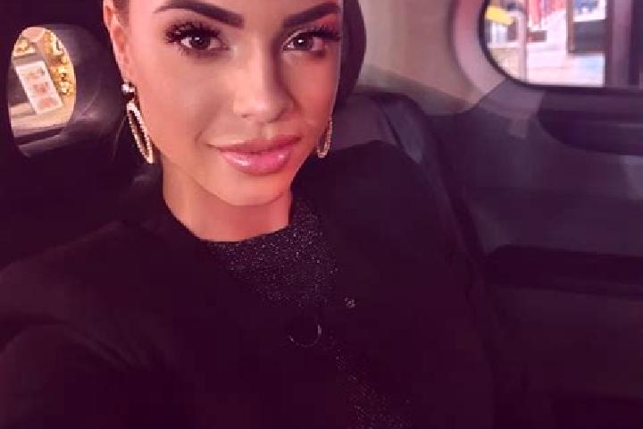 Clara, 33, a black grey-eyed slavic companion based in Jouarre. Offering Travel Companion, Domination, Deep French Kissing, Dinner Date. Available for incall...