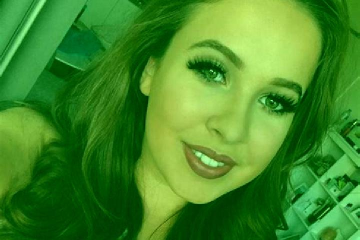 Clara, 33, a blonde dark-eyed latina companion based in Sankt Johann im Saggautal. Offering Fetish, Overnight, Deep French Kissing. Available for incall and ...