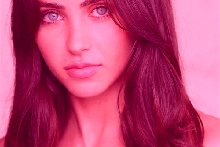 Clara, 33, a chestnut brown-eyed slavic companion based in Bletchingdon. Offering Deep French Kissing, Massage, Fetish, Girlfriend Experience. Available for ...