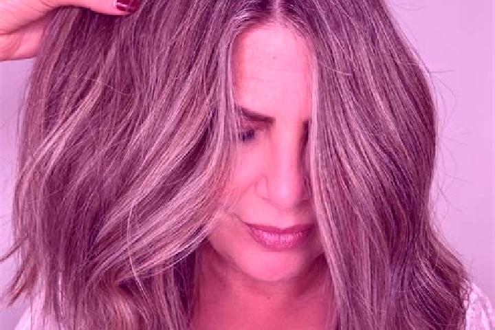 Clara, 33, a dark blonde grey-eyed caribbean companion based in Kopernika. Offering Erotic Massage, Overnight, CIM, Domination. Available for incall and outc...