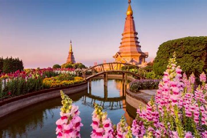 Clara, 33 — Escort in Bua Lai, Thailand