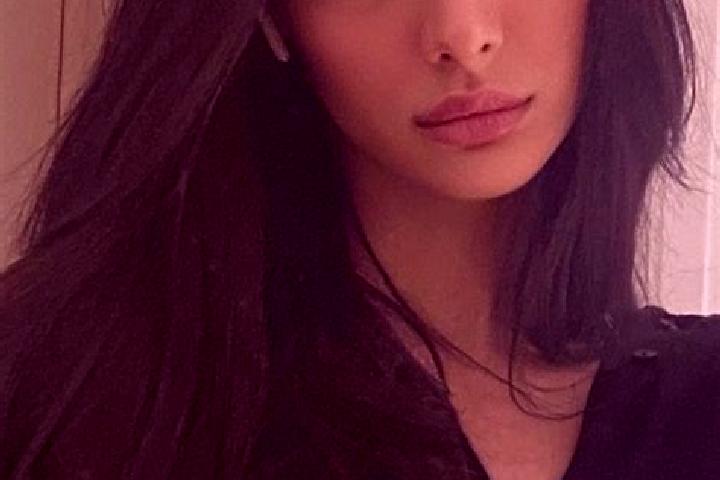 Clara, 34, a black dark-eyed middle eastern companion based in Tarki. Offering CIM, OWO, Dinner Date, Girlfriend Experience. Available for incall and outcall...