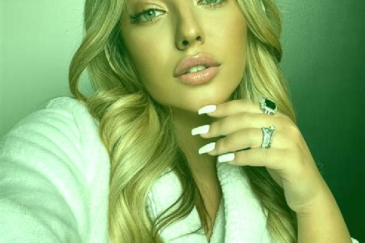 Clara, 34, a blonde grey-eyed latina companion based in Cigintung. Offering Prostate Massage, Striptease, Domination, Travel Companion. Available for incall ...