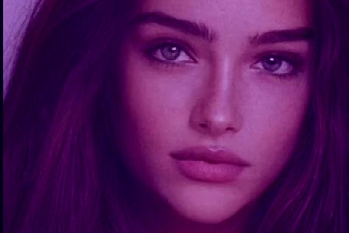 Clara, 34, a chestnut grey-eyed caucasian companion based in Gricignano di Aversa. Offering CIM, Overnight, Dinner Date, BDSM. Available for incall and outca...