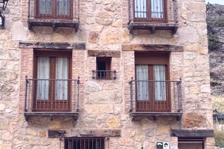 Clara, 34 — Escort in Armallones, Spain