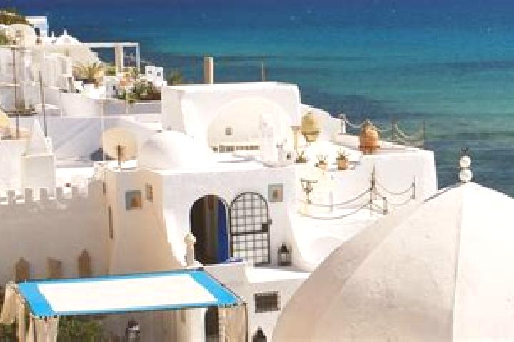 Clara, 34 — Escort in Aryanah, Tunisia