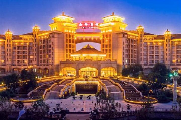 Clara, 34 — Escort in Nanjiao, China