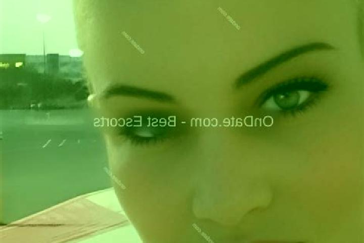 Clara, 34 — Escort in Velet ma, Russia