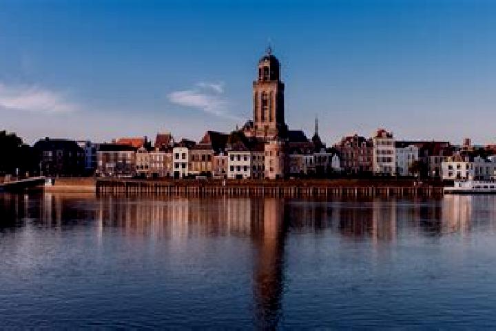 Clara, 34 — Escort in Zuidzijde, Netherlands