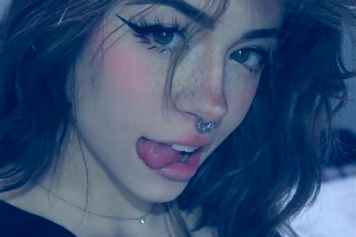 Clara, 35, a black brown-eyed asian companion based in Las Varas. Offering OWO, Travel Companion, A-Level. Available for incall and outcall, overnight bookin...
