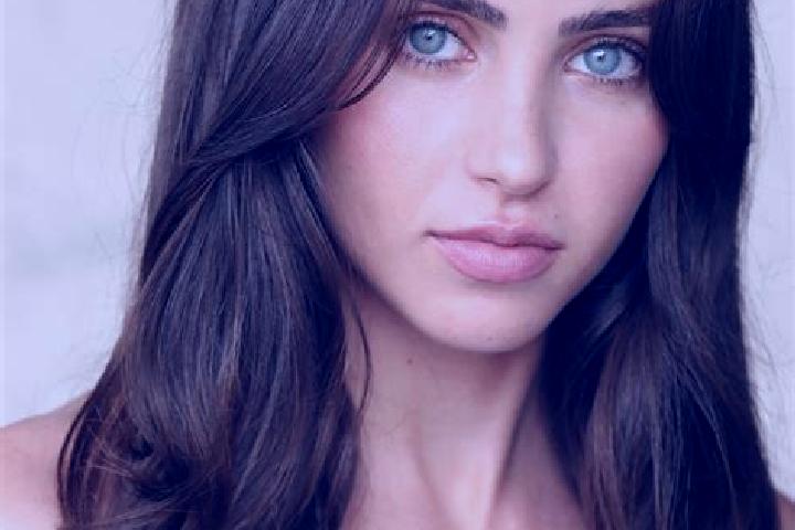 Clara, 35, a brunette grey-eyed mediterranean companion based in Moisburg. Offering Striptease, A-Level, BDSM, 69. Available for incall and outcall, day and ...