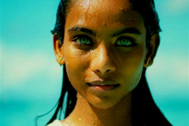 Clara, 35, a chestnut blue-eyed indian companion based in Montsoult. Offering OWO, Couples, A-Level, BDSM, Dinner Date. Available for incall and outcall, day...