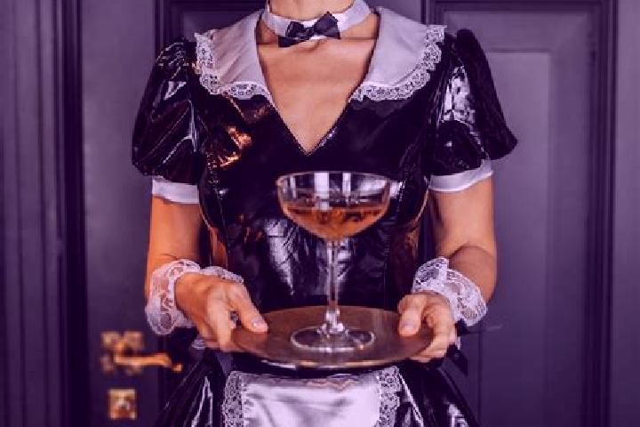 Clara, 35, a dark blonde dark-eyed mediterranean companion based in Monchaux-sur-Ecaillon. Offering Fetish, Travel Companion, BDSM, Massage. Available for in...
