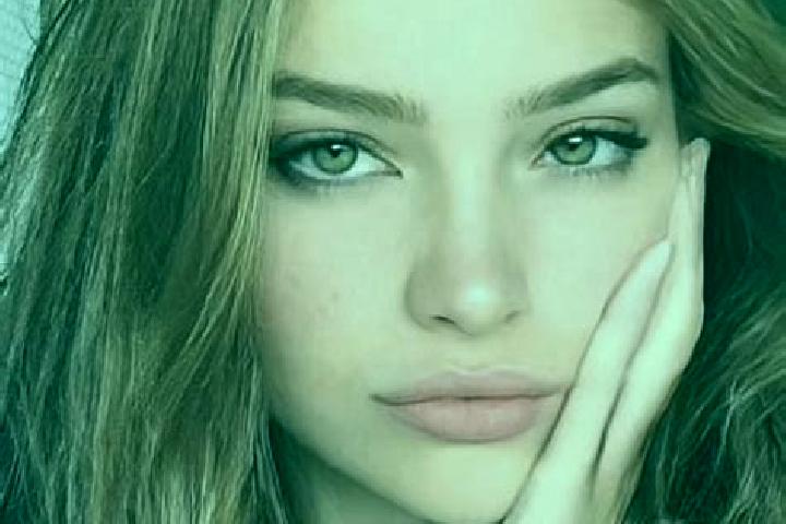 Clara, 35, a dark blonde hazel-eyed mixed companion based in Comporta. Offering Striptease, Tantra, Travel Companion, A-Level. Available for incall and outca...