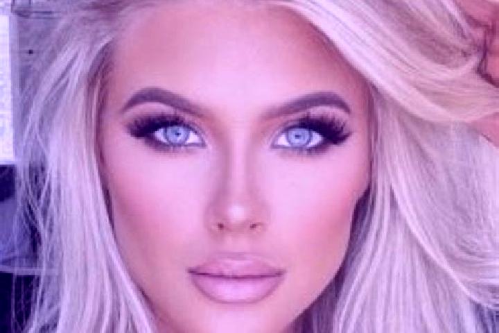 Clara, 35, a platinum blonde hazel-eyed caucasian companion based in Nicolas Bravo (Zanja del Teniente). Offering A-Level, Duos, Dinner Date, CIM. Available ...