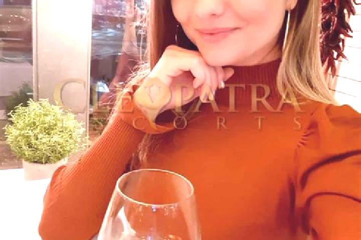 Clara, 35, a red grey-eyed ebony companion based in Zhangbu. Offering Dinner Date, OWO, Couples, Striptease. Available for incall and outcall, overnight book...