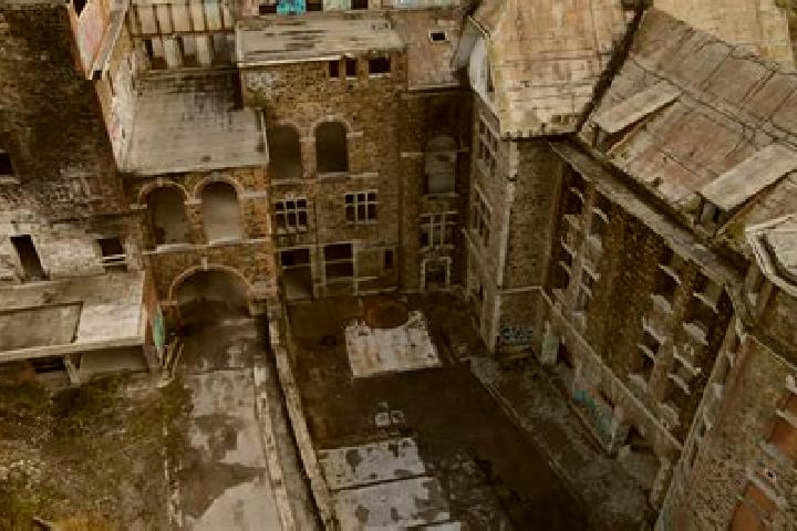 Clara, 35 — Escort in Lenesice, Czech Republic