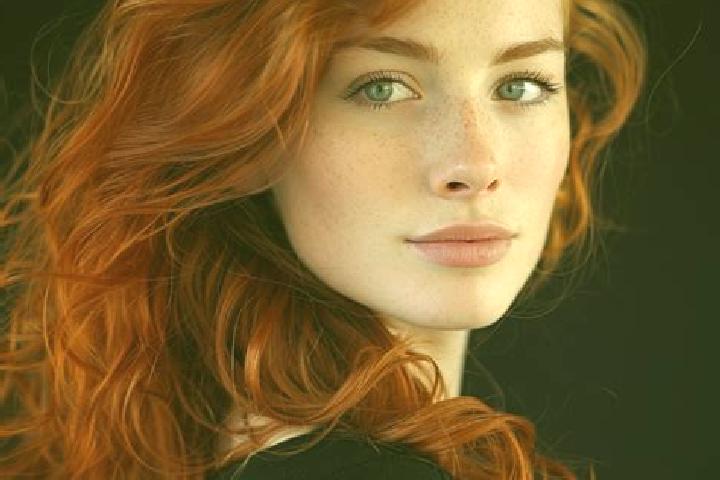 Clara, 36, a auburn green-eyed caucasian companion based in Tolleshunt Knights. Offering Girlfriend Experience, Domination, Striptease, Erotic Massage, Party...