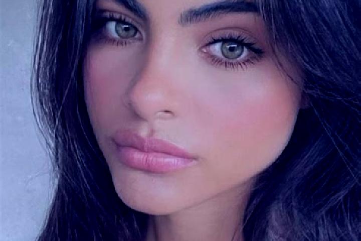 Clara, 36, a black dark-eyed european companion based in Mitcham. Offering Roleplay, Party Girl, Domination. Available for incall and outcall, overnight book...