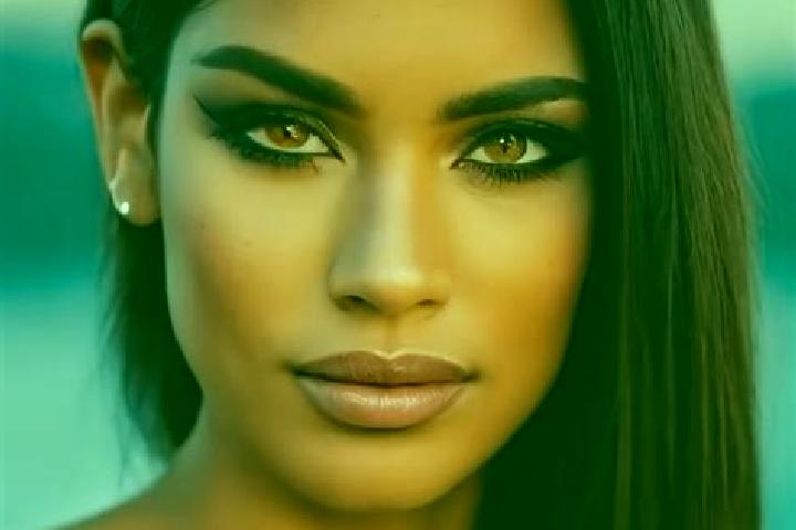 Clara, 36, a black green-eyed latina companion based in Kradenbach. Offering Roleplay, Girlfriend Experience, Overnight, Duos. Available for incall and outca...