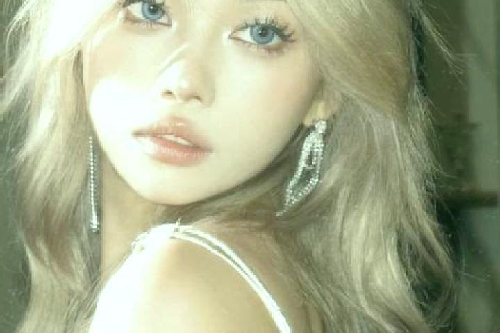 Clara, 36, a blonde dark-eyed asian companion based in Valleyview. Offering Travel Companion, Deep French Kissing, GFE, Girlfriend Experience. Available for ...
