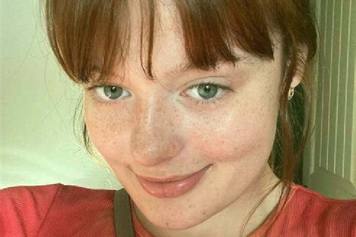 Clara, 36, a red brown-eyed middle eastern companion based in Obergeckler. Offering CIM, Overnight, Fetish, 69. Available for incall and outcall, day and eve...