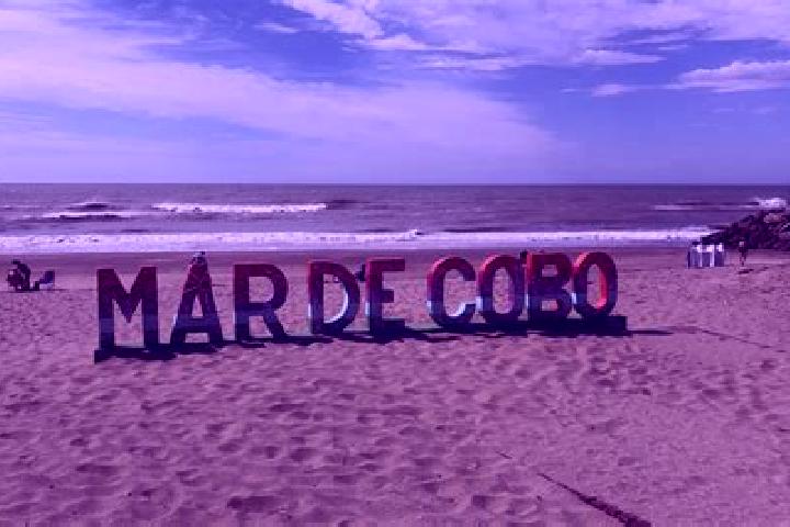 Clara, 36 — Escort in Manuel J. Cobo, Argentina