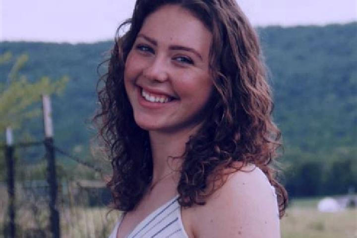 Clara, 36 — Escort in Meadville, United States