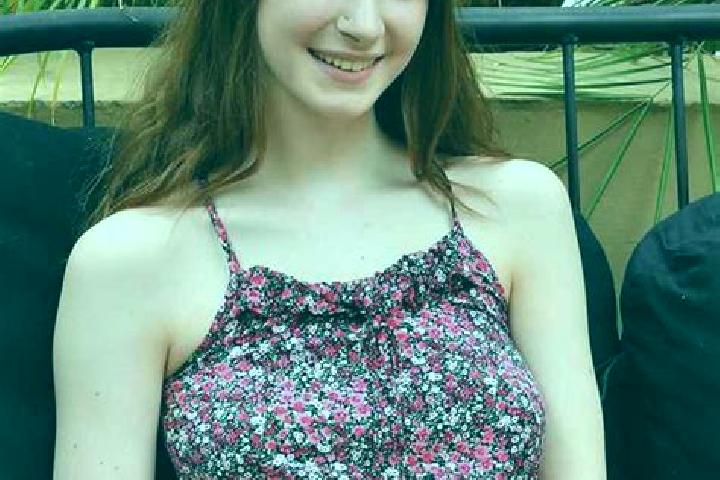 Clara, 36 — Escort in Moore, United States