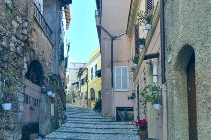 Clara, 36 — Escort in Priverno, Italy