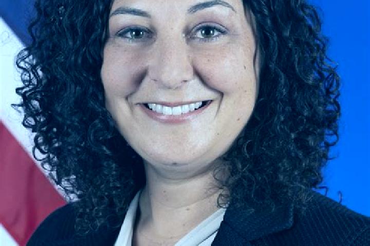 Clara, 36 — Escort in Schiller Park, United States