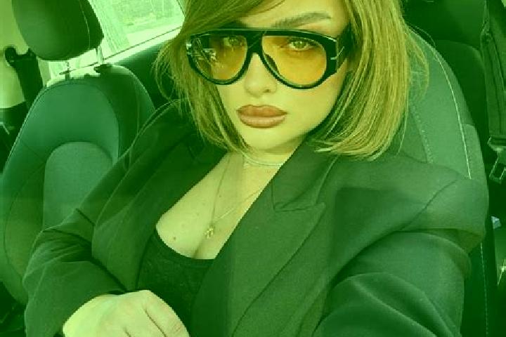 Clara, 36 — Escort in Vakhrushev, Russia