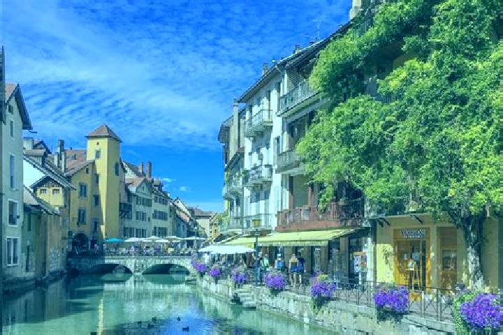 Clara, 36 — Escort in Venables, France
