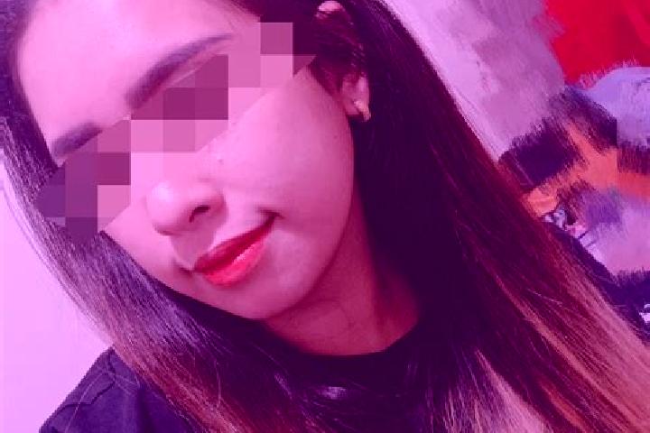 Clara, 37, a blonde grey-eyed asian companion based in Deh Mir. Offering Deep French Kissing, 69, Tantra, Fetish, BDSM. Available for incall and outcall, day...