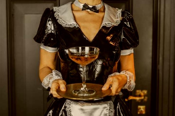 Clara, 37, a brunette dark-eyed caucasian companion based in Codevilla. Offering Domination, Party Girl, Fetish, Striptease, 69. Available for incall and out...