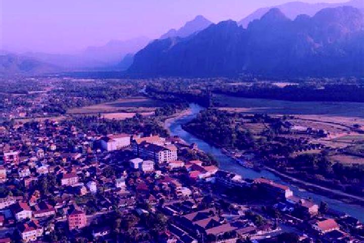 Clara, 37 — Escort in Ban Siphom, Laos