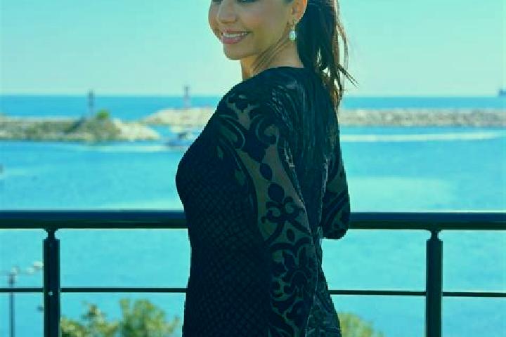 Clara, 37 — Escort in Burcukaya, Turkey