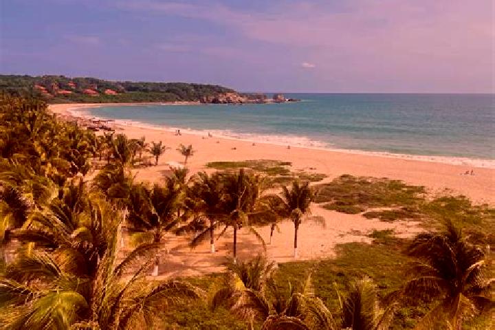 Clara, 37 — Escort in La Punta, Mexico